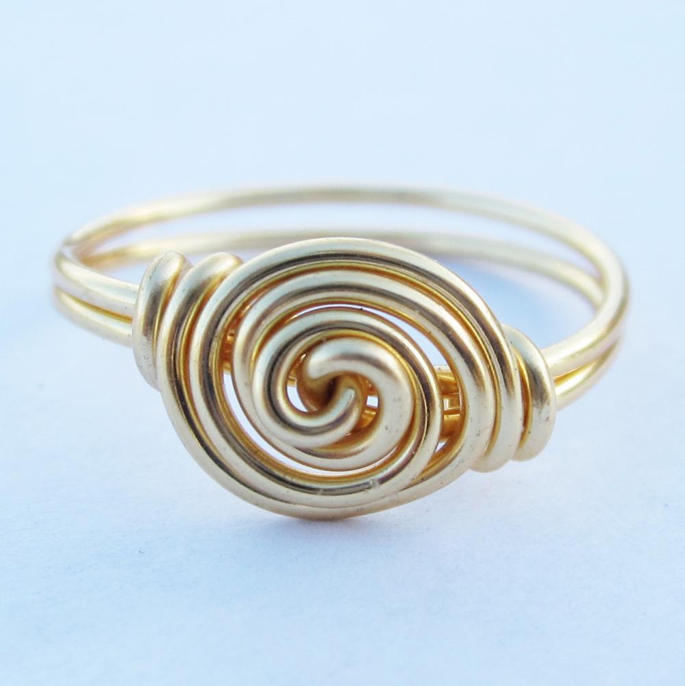 Gold Rosette Ring